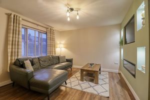 Lounge- click for photo gallery